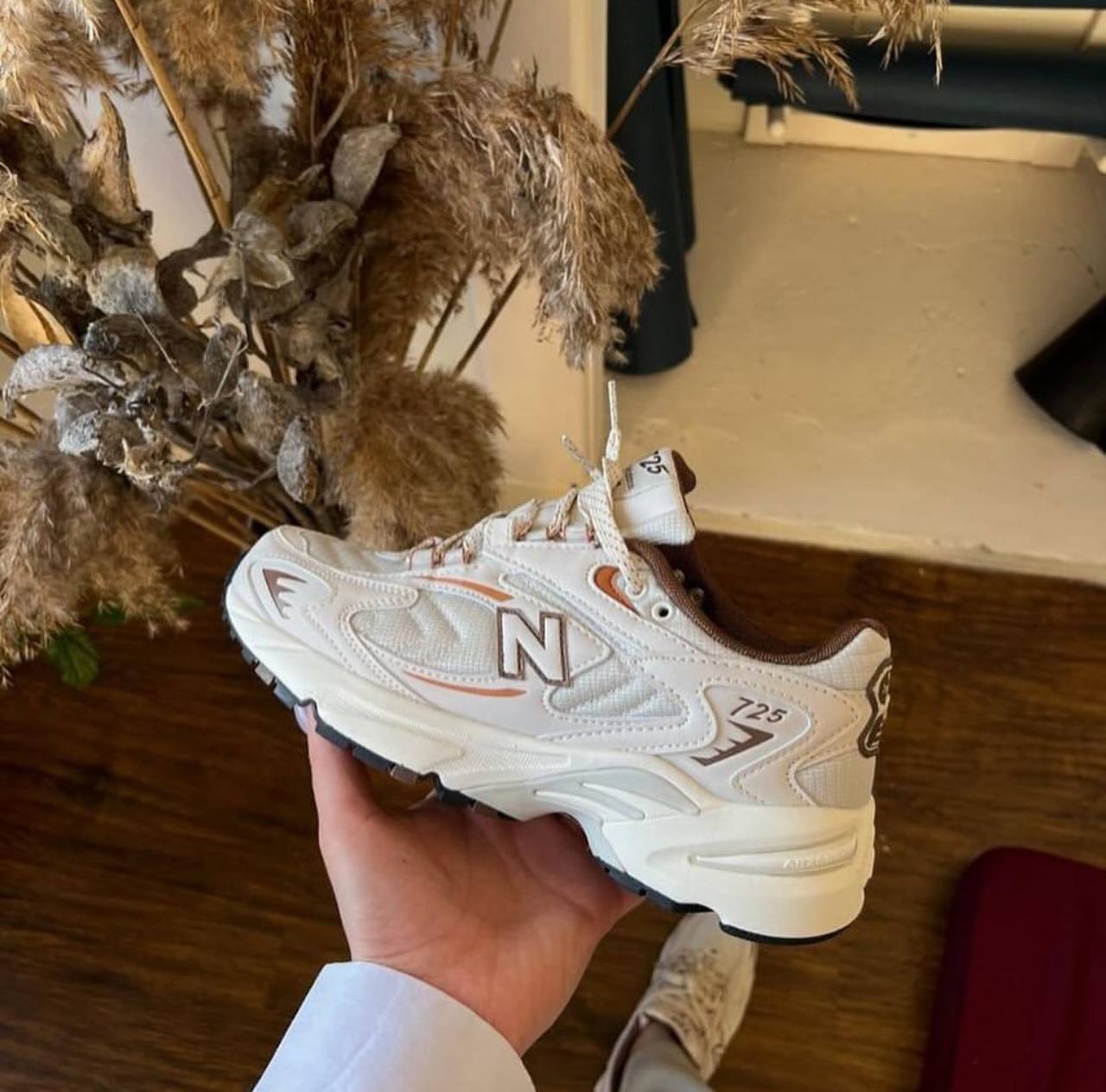 نیو بالانس 725 کد 785