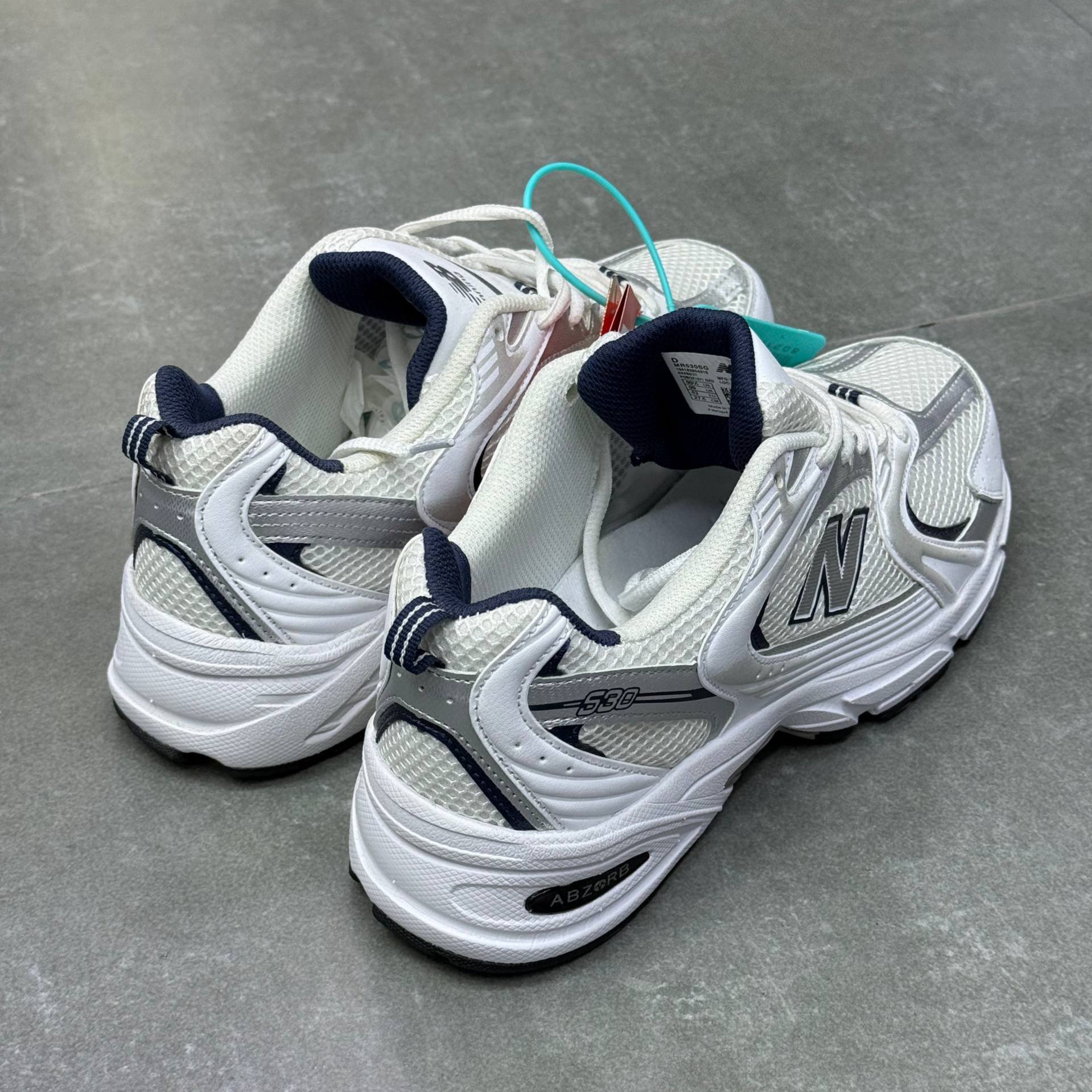 نیوبالانس0 new balance530 54