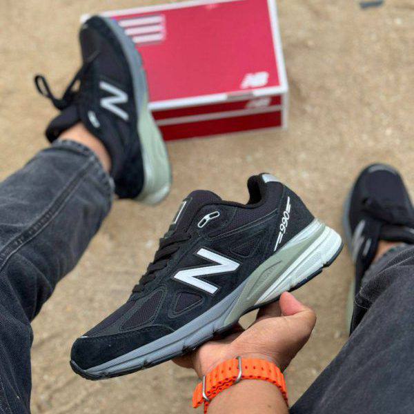 نیوبلانس 990 New Balance  ورژن 4 